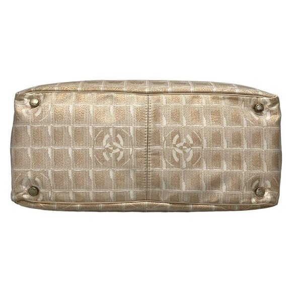 Auth CHANEL New Travel Line Tote MM - Pink White Nylon Leather Tote Bag - Picture 4 of 9